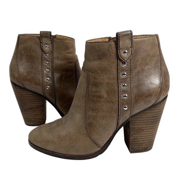 Coach Haven Studded Beige Leather Ankle Boots Heels Zipper Closure Size 7 - Picture 1 of 10